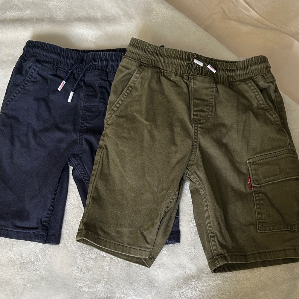 6T - Levi's kid’s Cargo Shorts - Navy and Olive